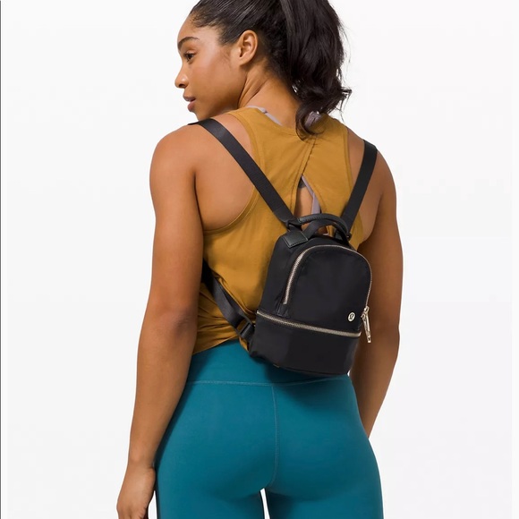 City Adventurer Backpack - Picture 2 of 8